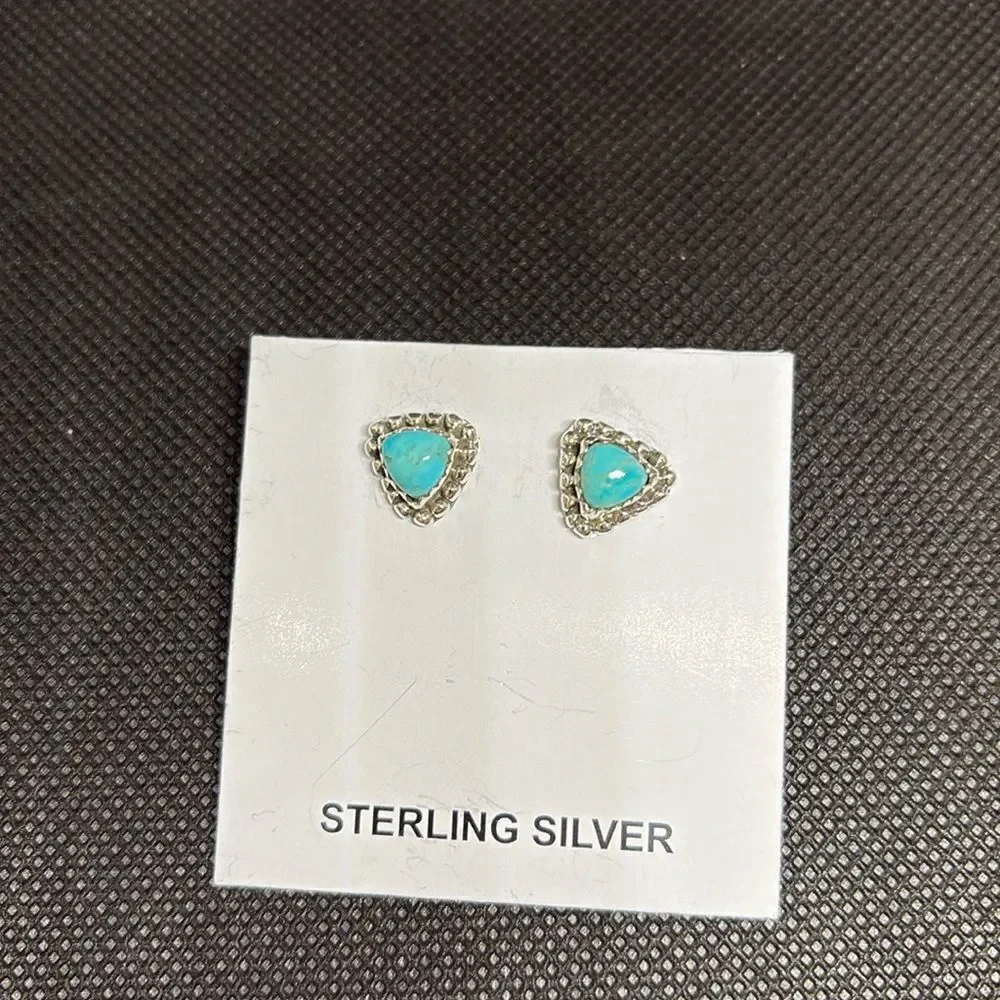 NWT 925 sterling silver turquoise studs - Picture 1 of 3